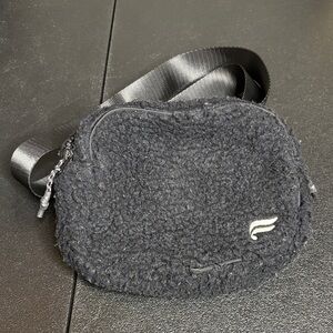 Fabletics The Teddy Fanny Pack Black Bag